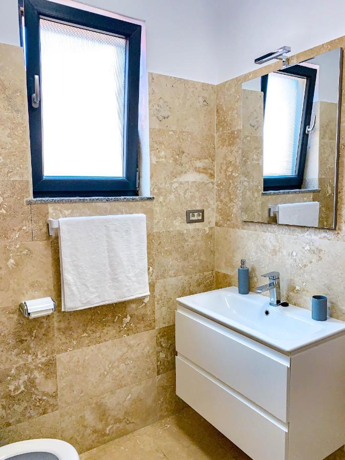 A&P Apartament Mamaia-Nord Năvodari Eksteriør bilde